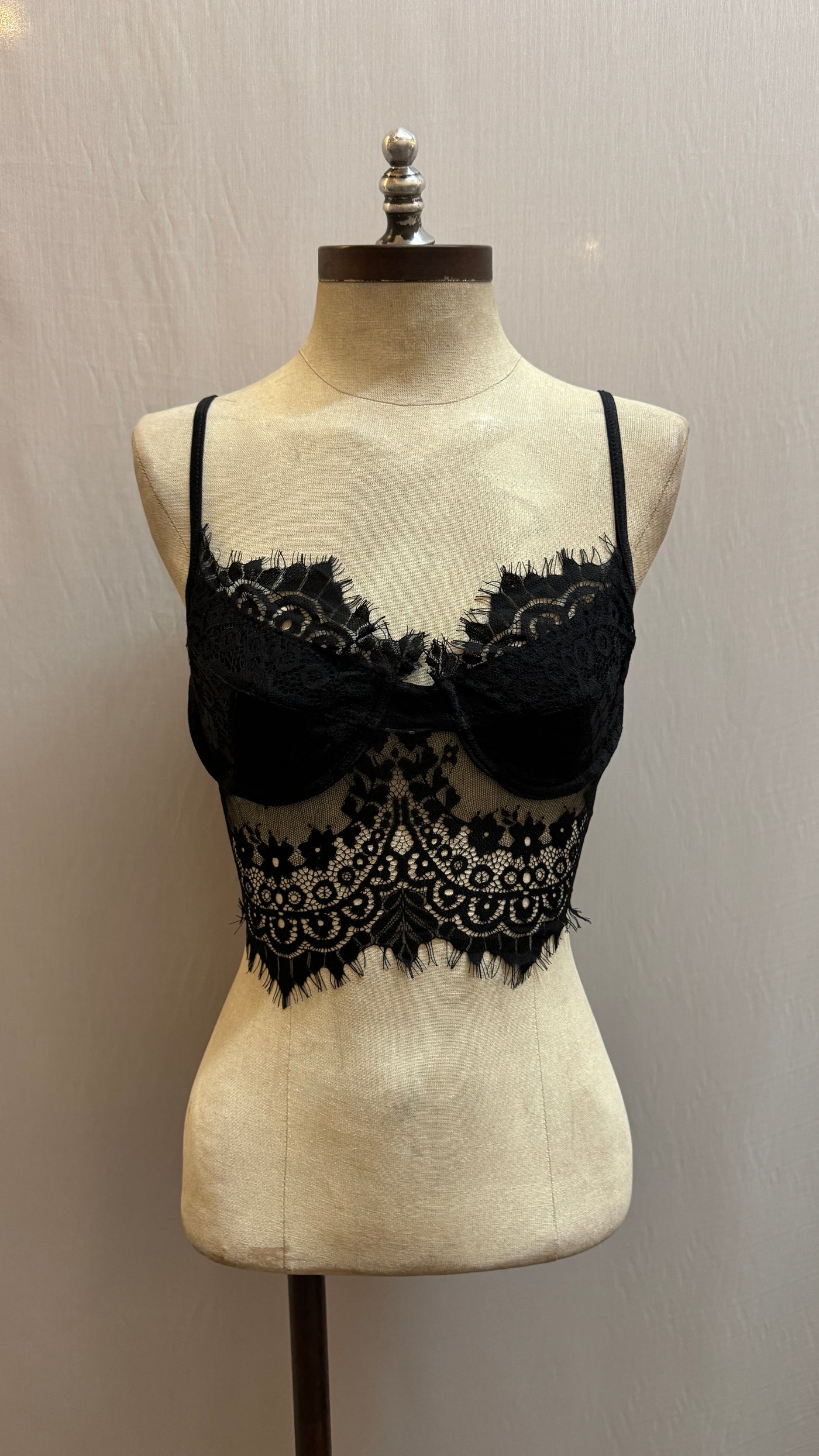 Black lace bra