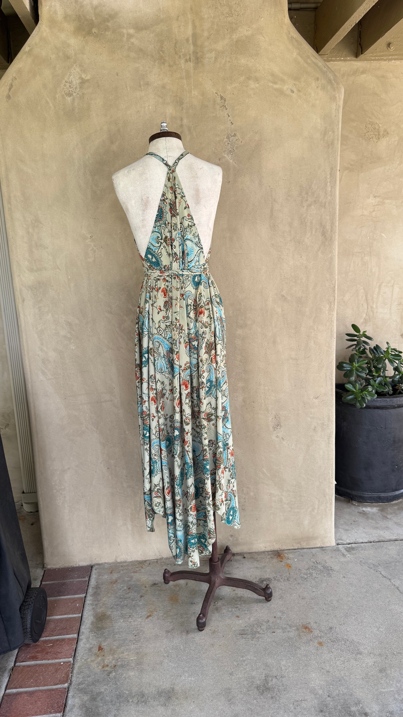 Arlo dress
