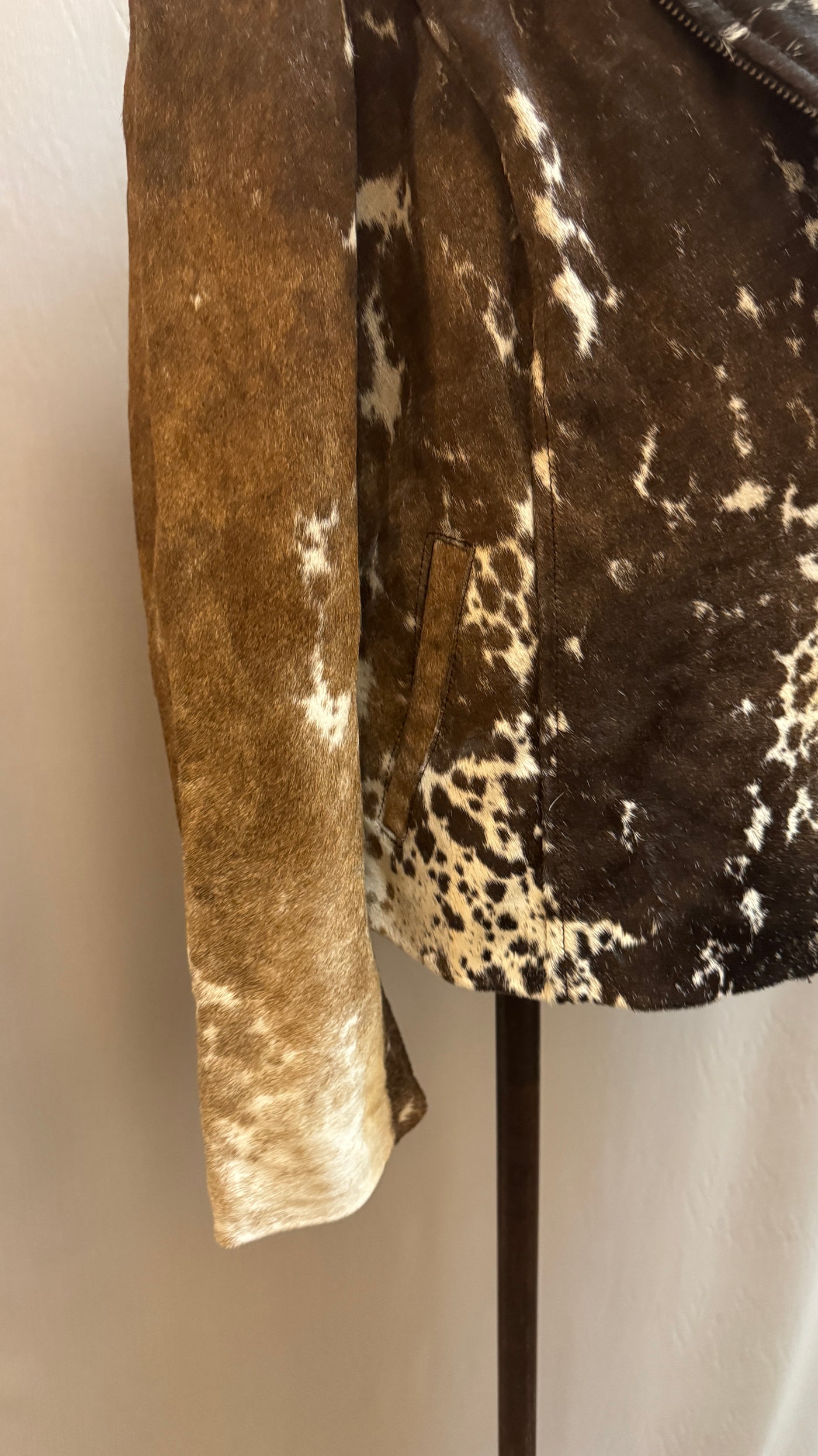 Cowhide jacket (large)