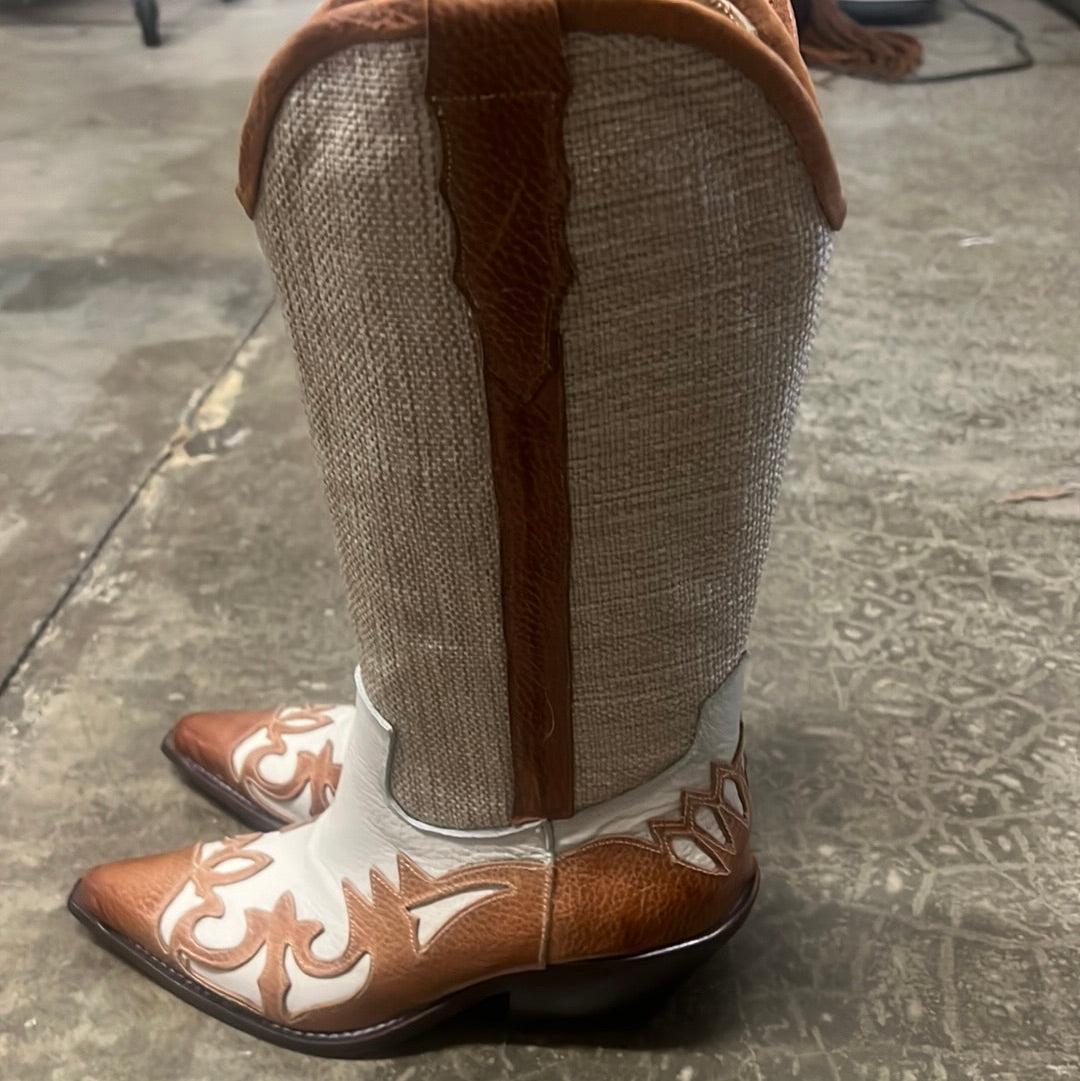 Two tone cowboy boots