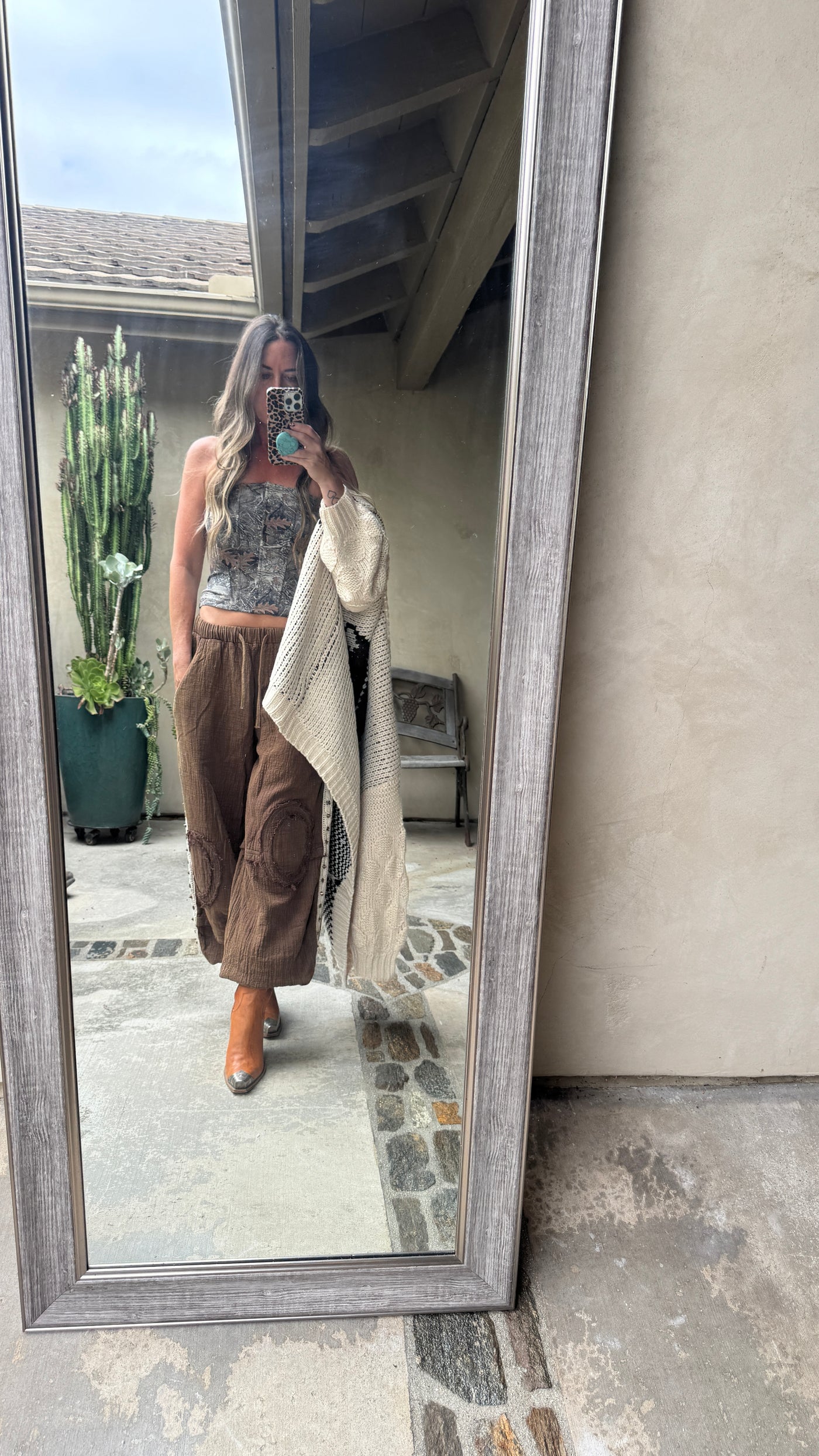 Della joggers