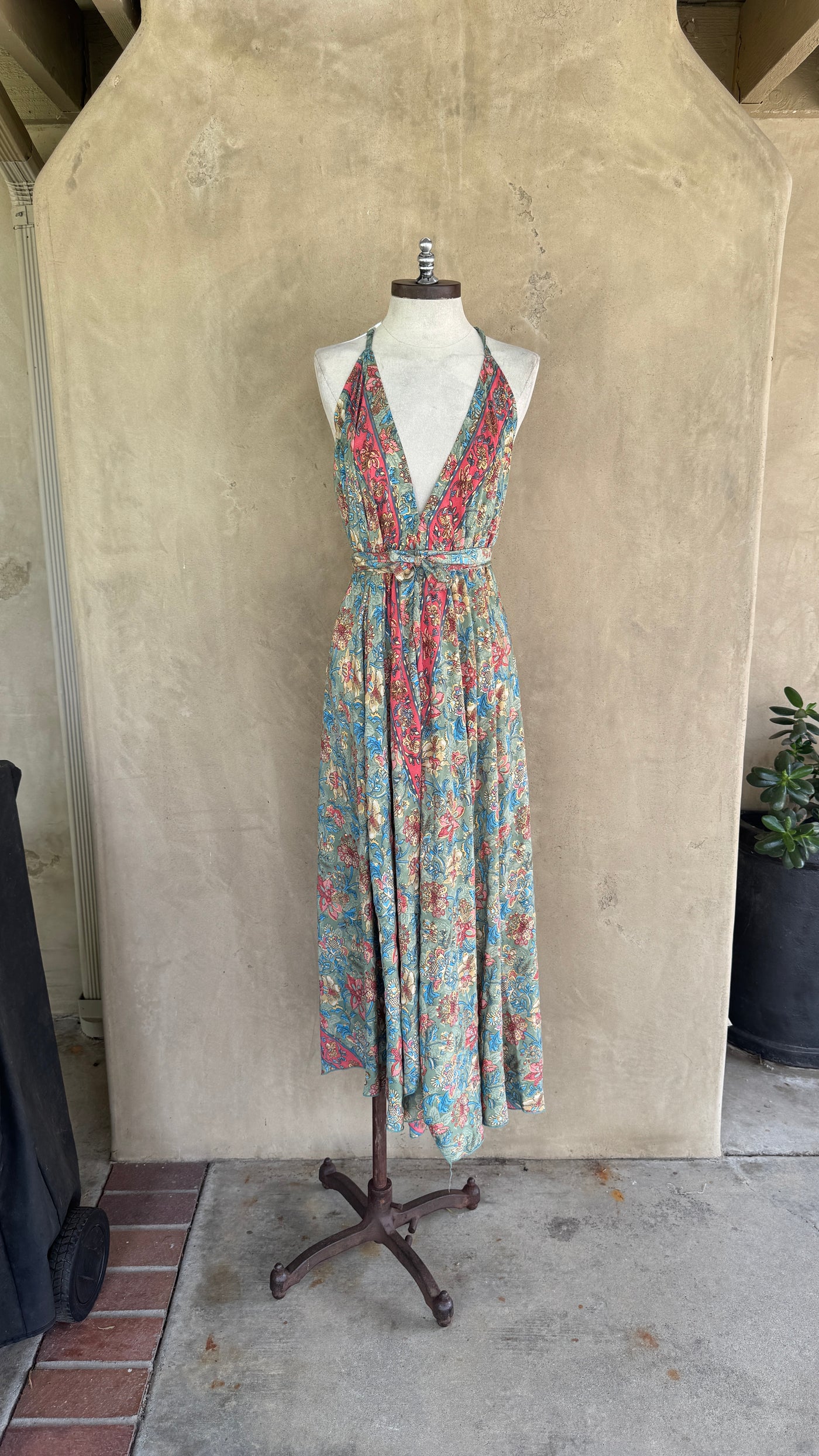 Arlo dress