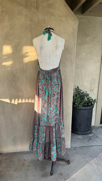 Demi maxi