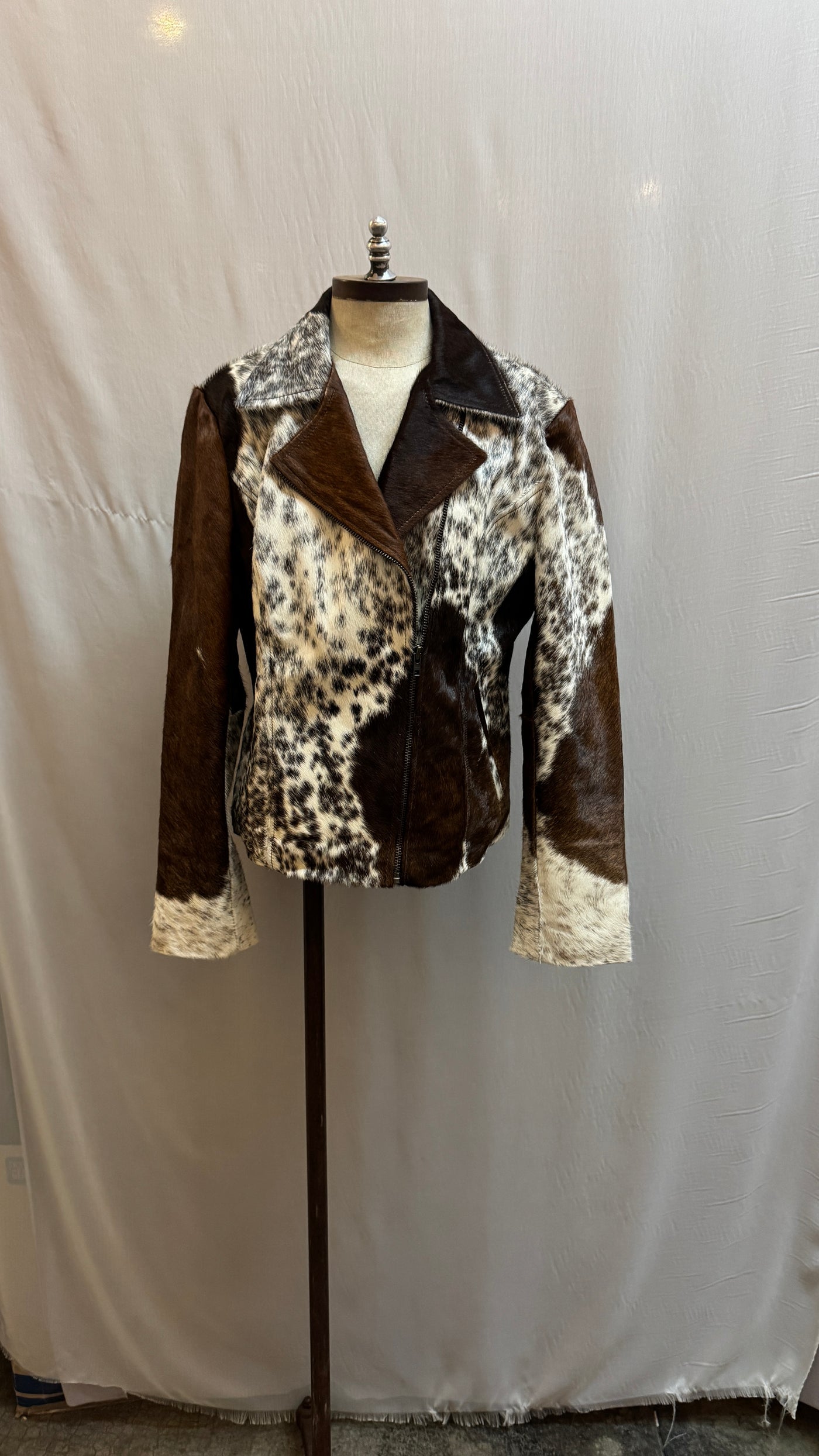 Cowhide jacket (large)