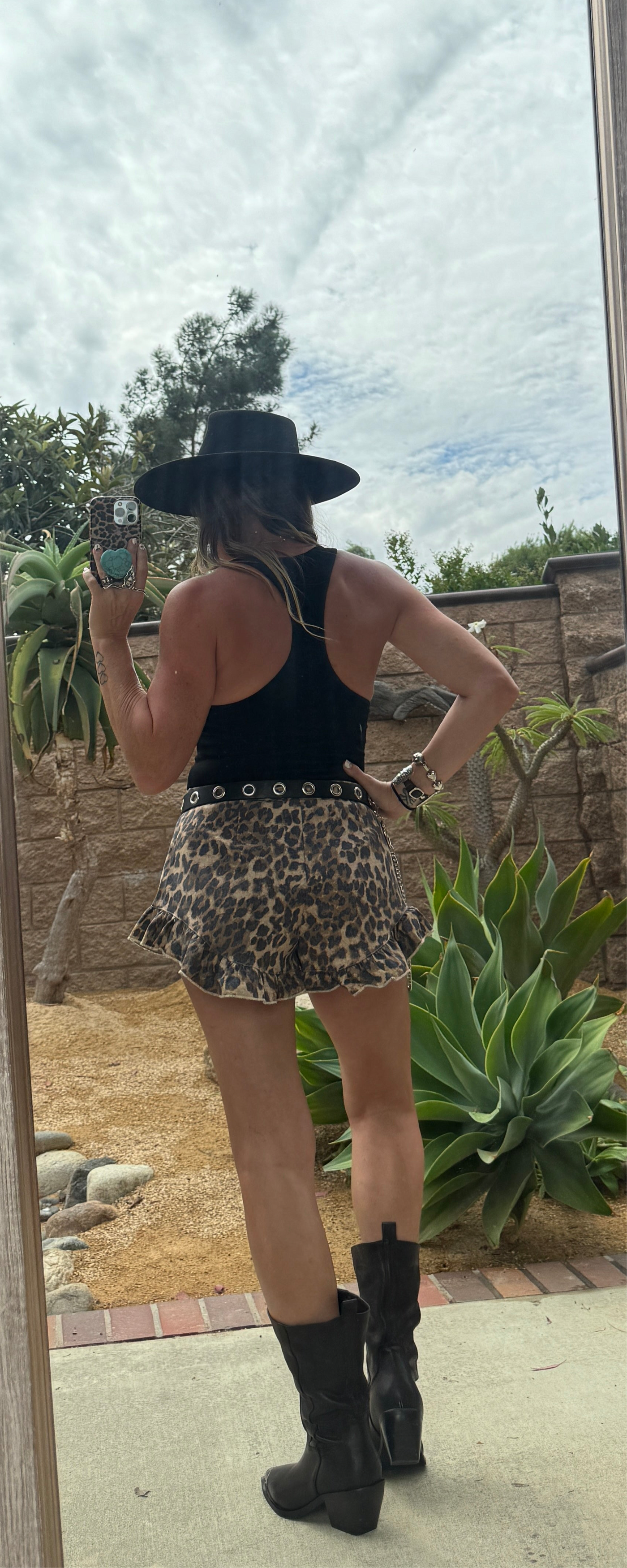 Wild side shorts