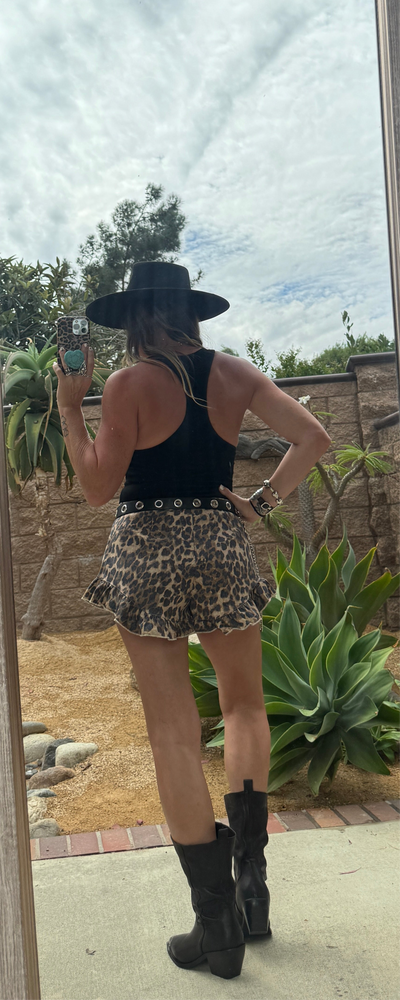 Wild side shorts