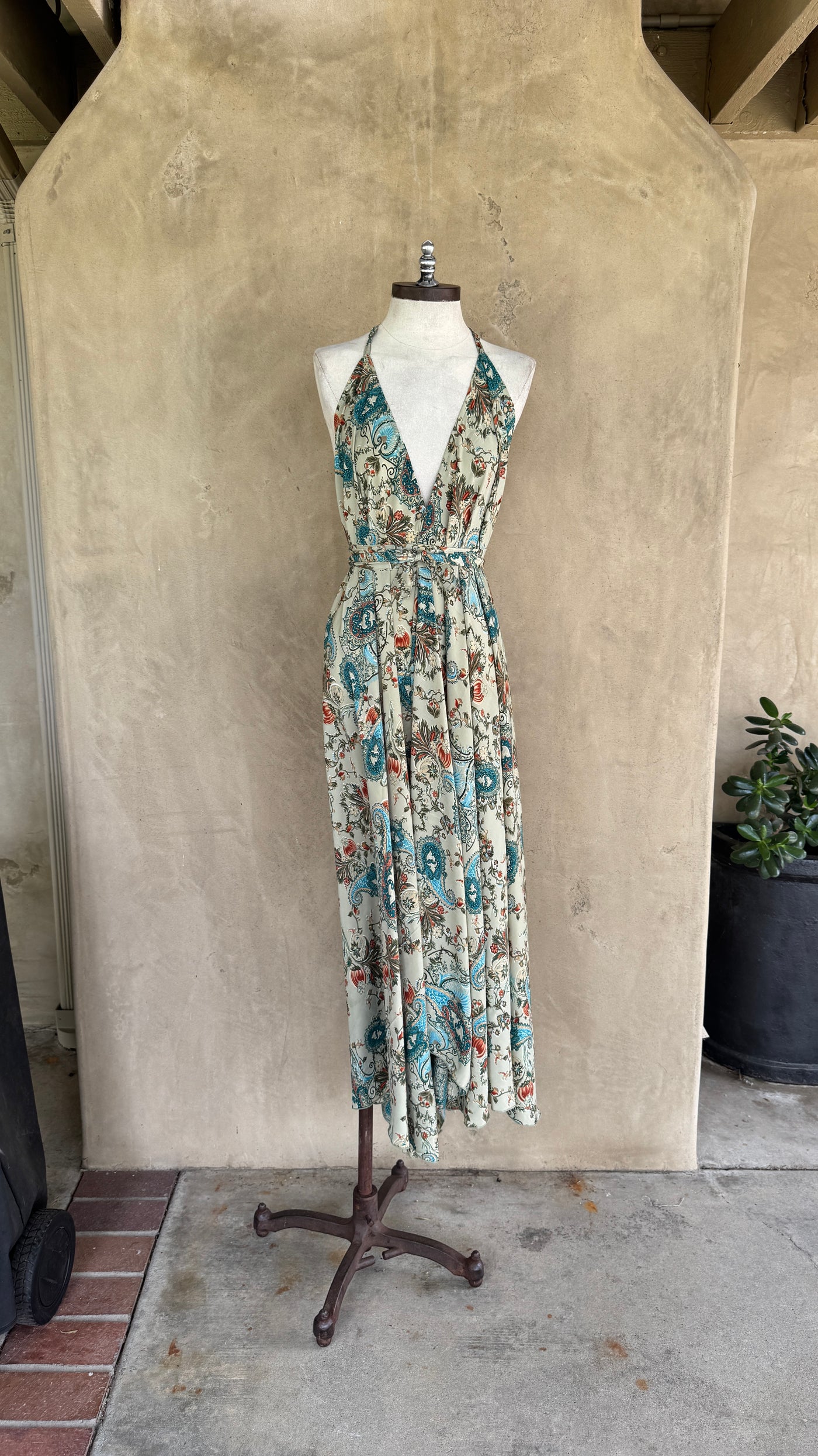 Arlo dress