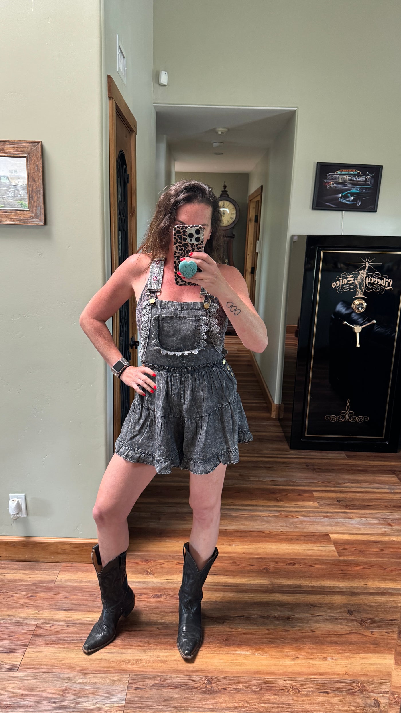 Cruisin short overalls