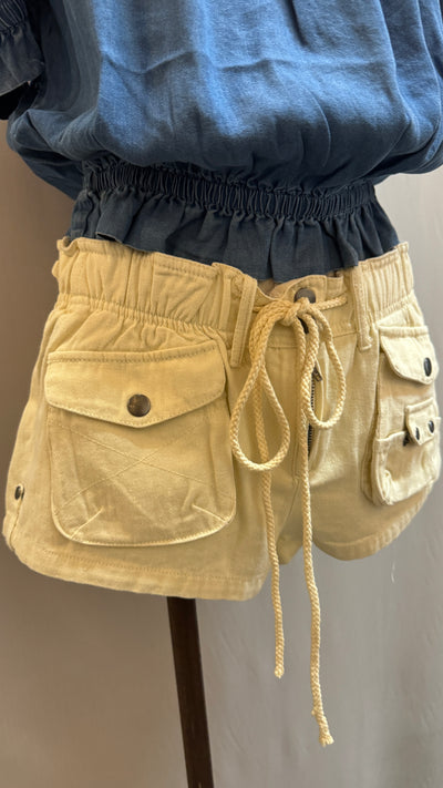 Delia short (ivory)