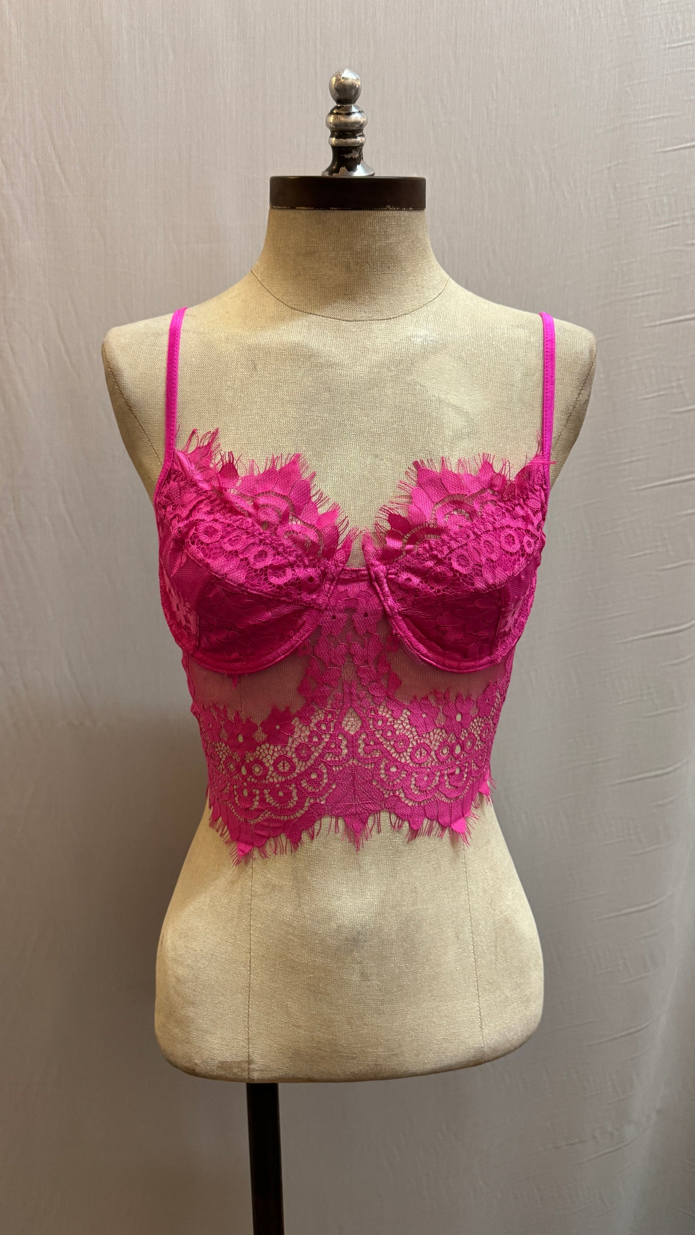 Fushia lace bra