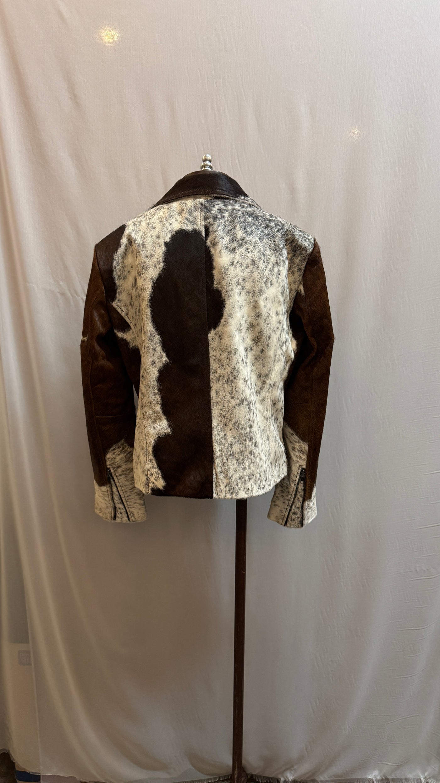 Cowhide jacket (large)